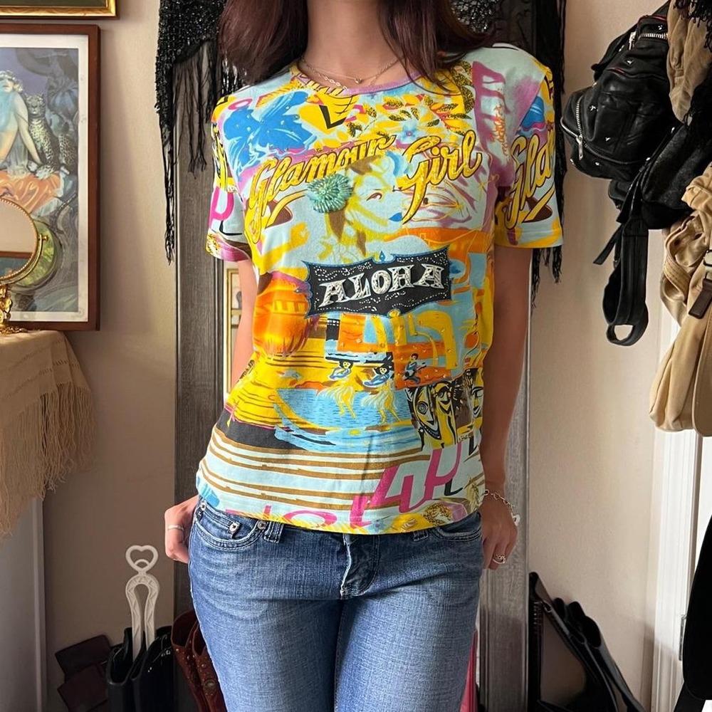Evis Women Y2K Hawaiian Beaded Glamour Girl Aloha Baby Tee Multi Size L/XL